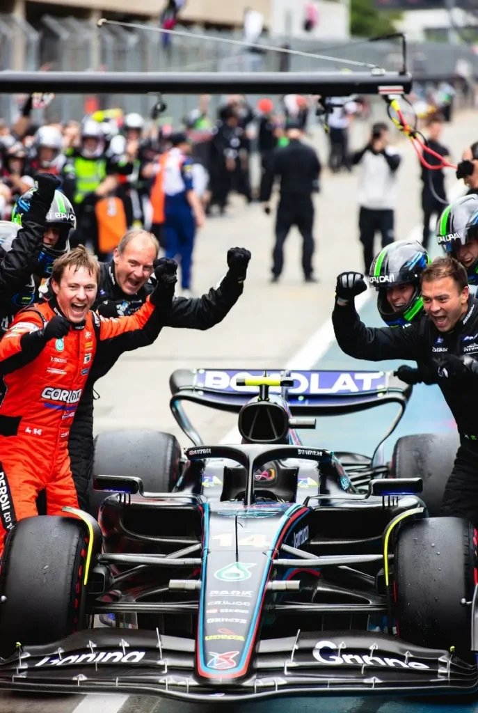 How Much Do F1 Drivers Make Per Win, Podium & Bonus?