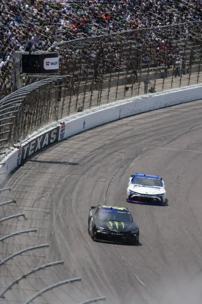 NASCAR Speed & Controversies