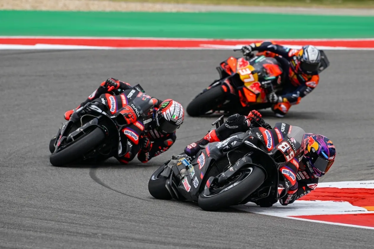 MotoGP race start grid full field — 2026 MotoGP World Championship season analysis and standings