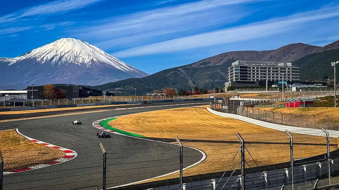 Fuji Speedway Japan β 1.5km front straight and technical sector 3 for Super Formula 2026