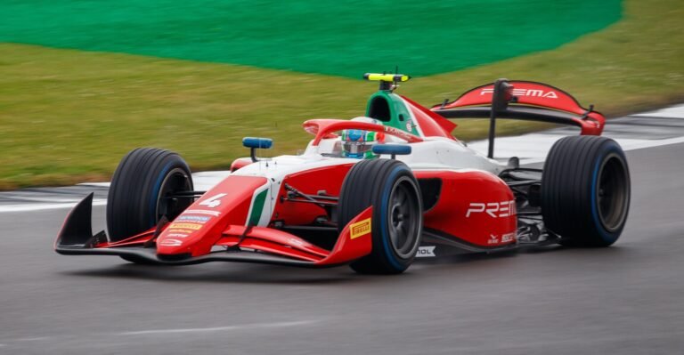 2024_FIA_Formula_2_Silverstone_