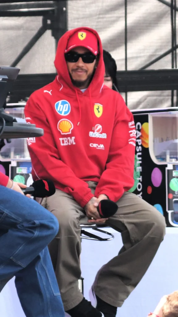 2025_Japan_GP_-_Ferrari_-_Lewis_Hamilton_-_Fanzone_Stage