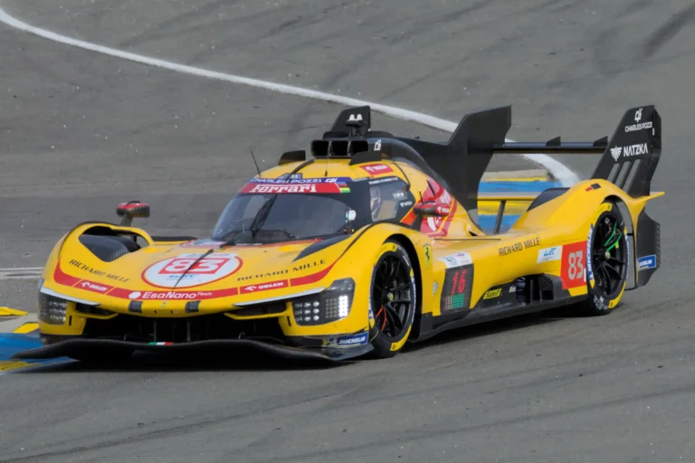 24_Heures_du_Mans_2026_Hypercar_No._83_Ferrari_499P