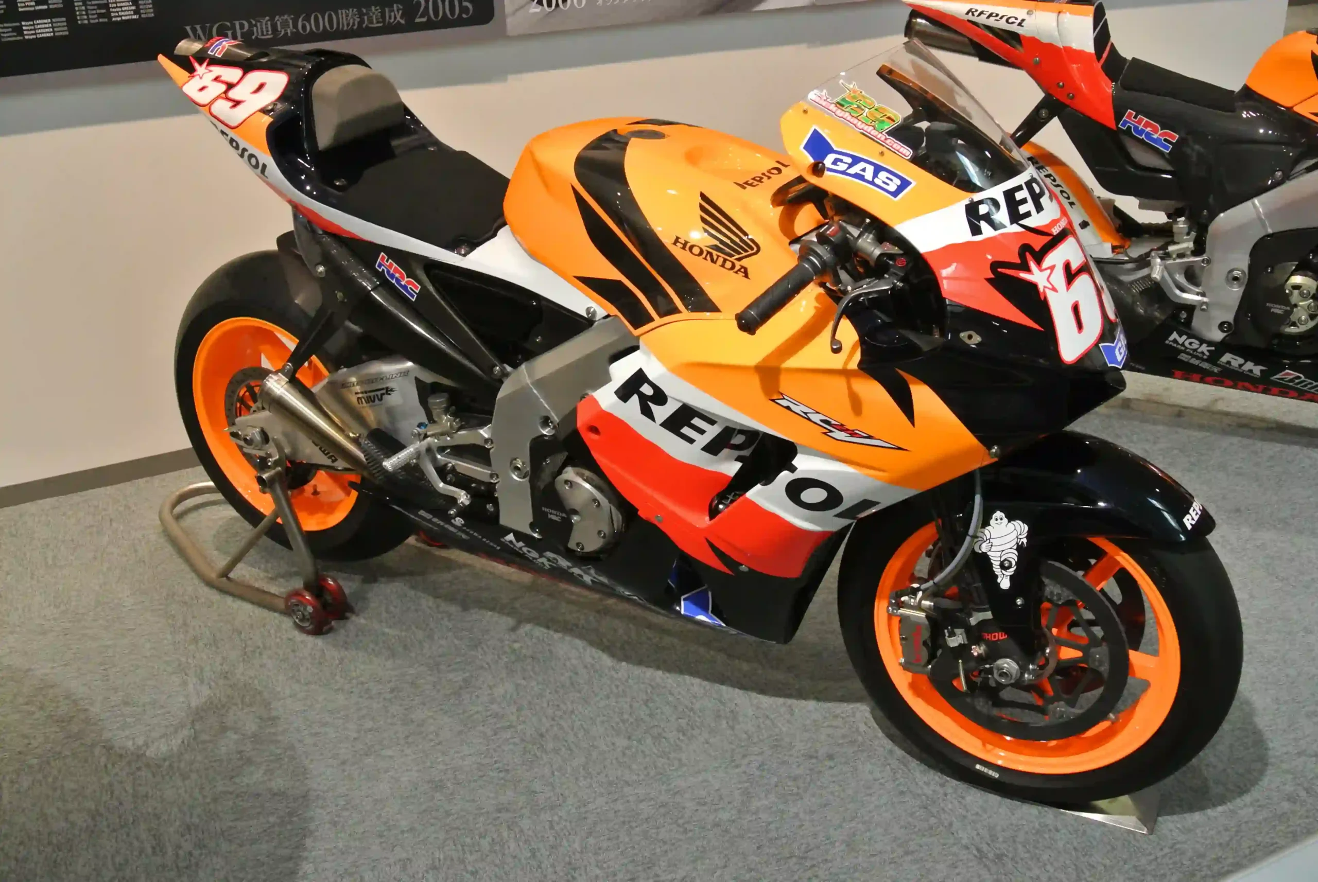 Historic Honda RC211V MotoGP motorcycle displayed at the Honda Collection Hall