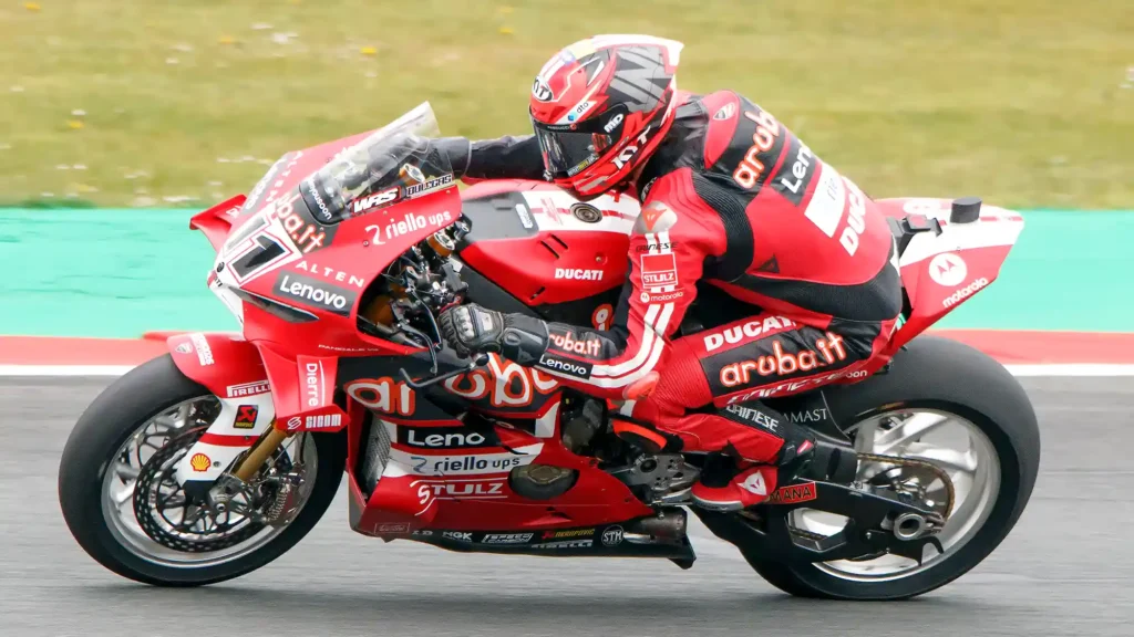 Nicolo_Bulega_Ducati_Panigale_V4_R