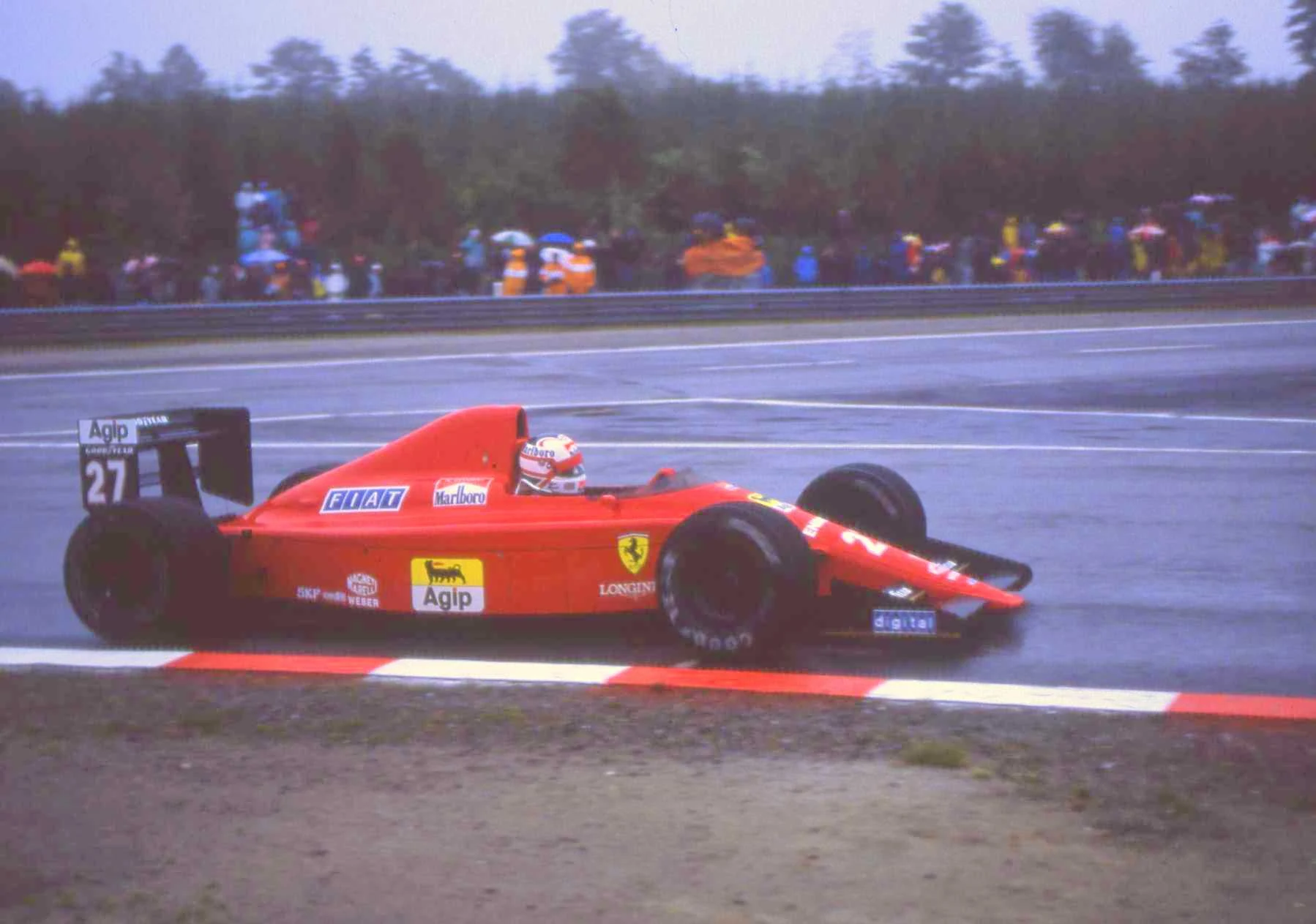 Nigel Mansell driving the Ferrari 640 during the 1989 Formula 1 season