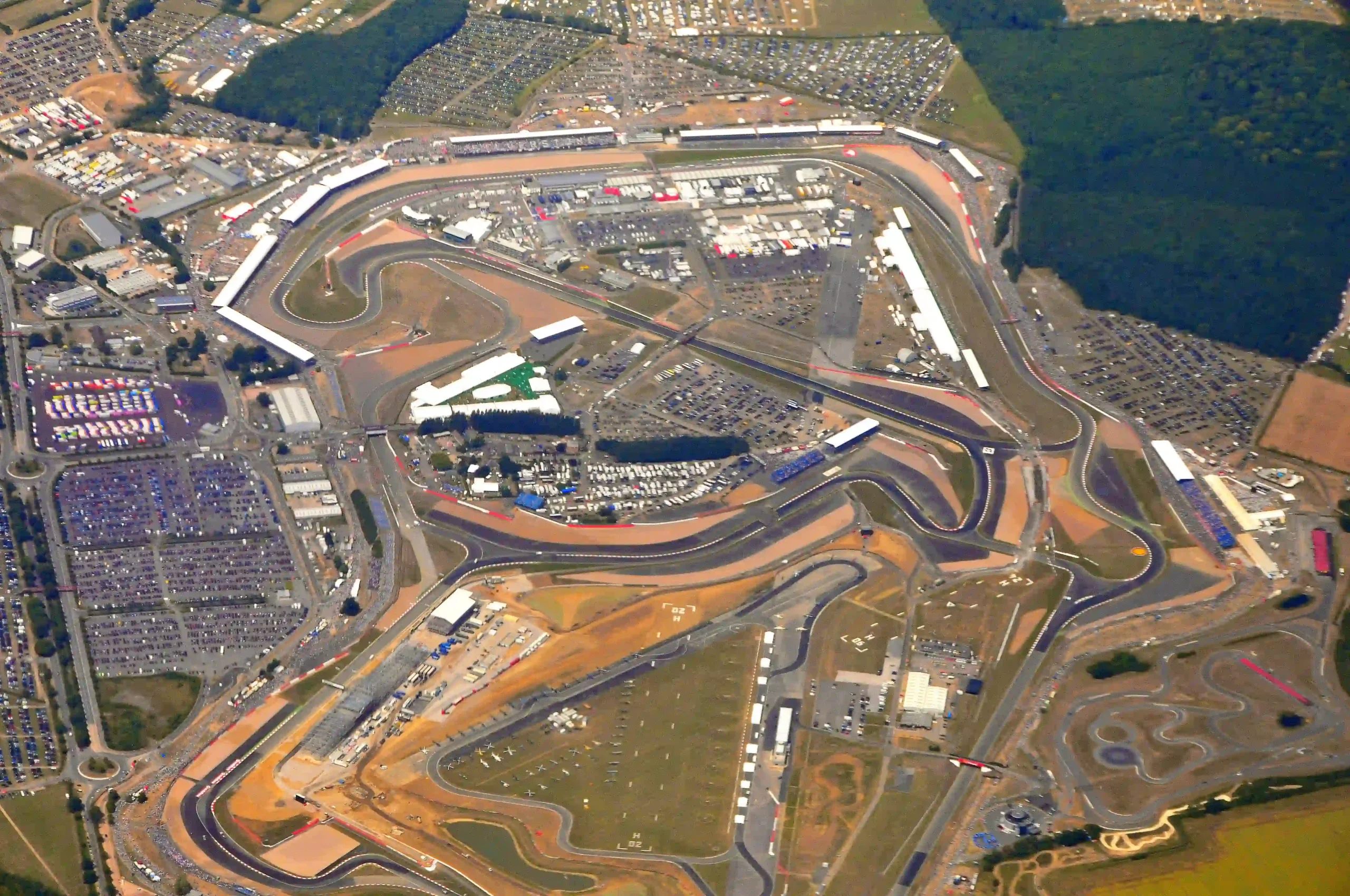 Crowds and grandstands at Silverstone on British Grand Prix day in 2010