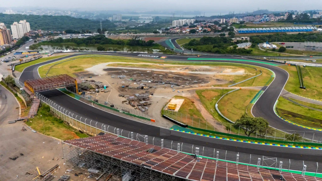 Vista_aérea_del_Autódromo_José_Carlos_Pace_03