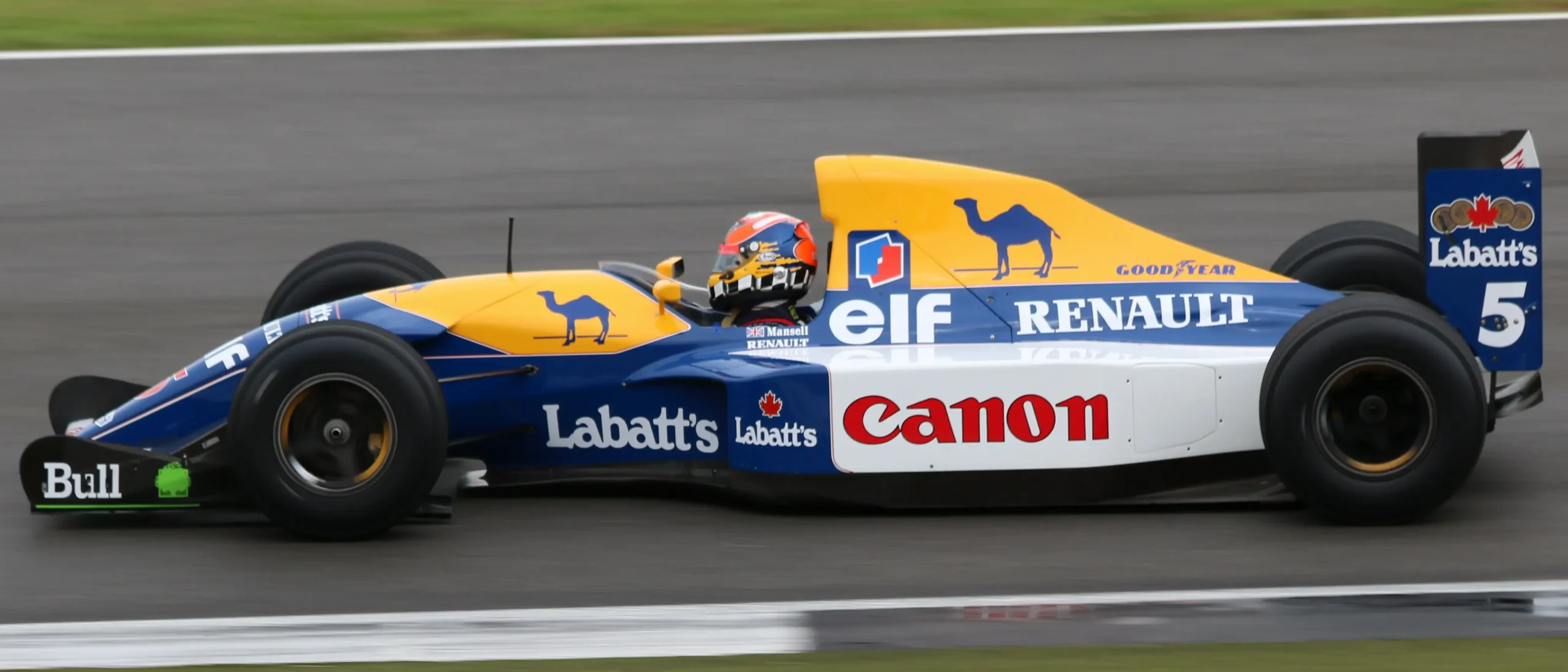 Williams FW14B active suspension Formula 1 car running at Silverstone