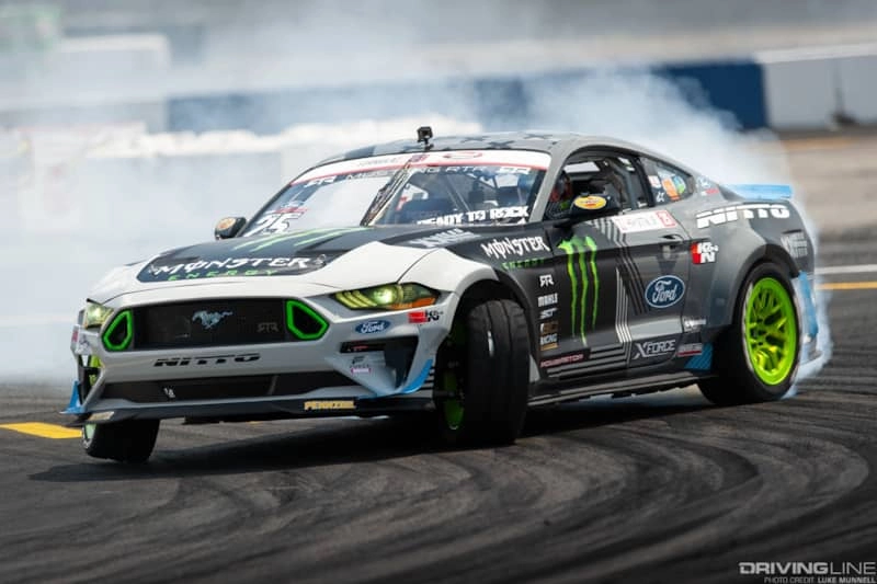 James Deane competing at Evergreen Speedway in Formula DRIFT