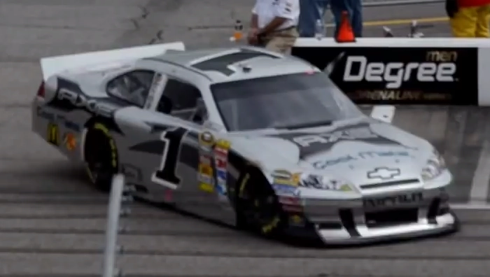 Jamie_McMurray_New_Hampshire_2011