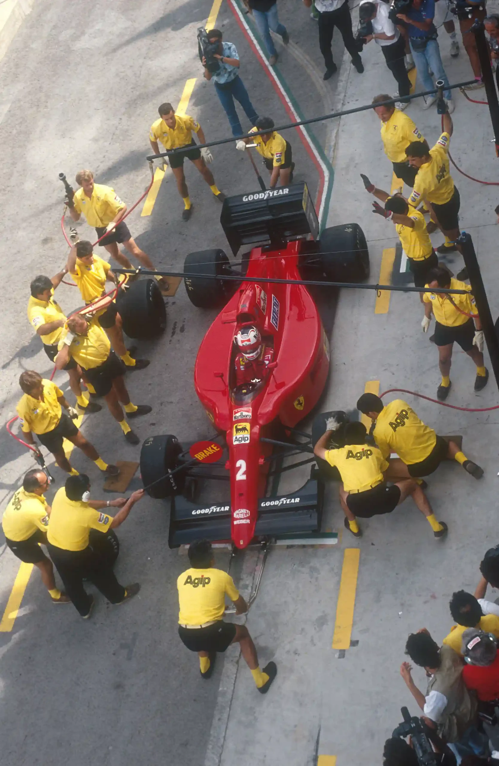 Nigel Mansell Ferrari 641 pit stop during the 1990 Spanish Grand Prix at Jerez