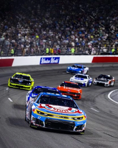 Shane van Gisbergen races at North Wilkesboro during the Window World 450