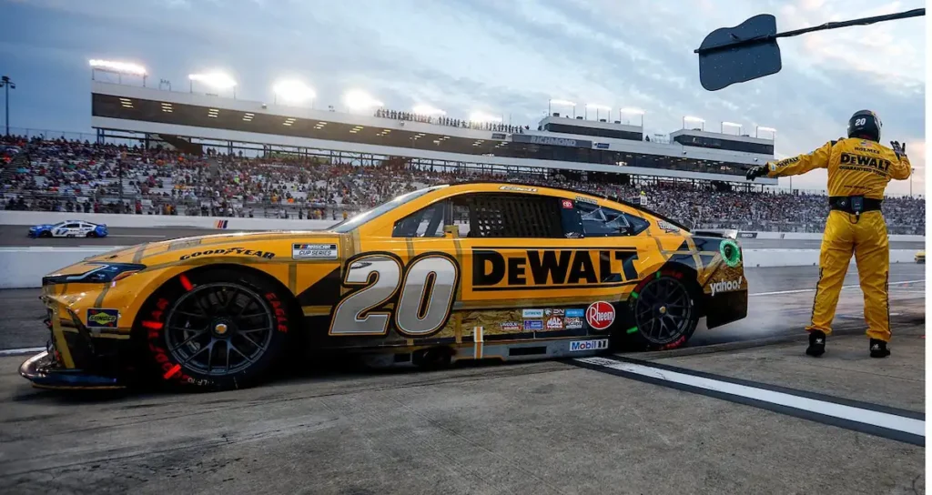 bell-richmond-pit-main