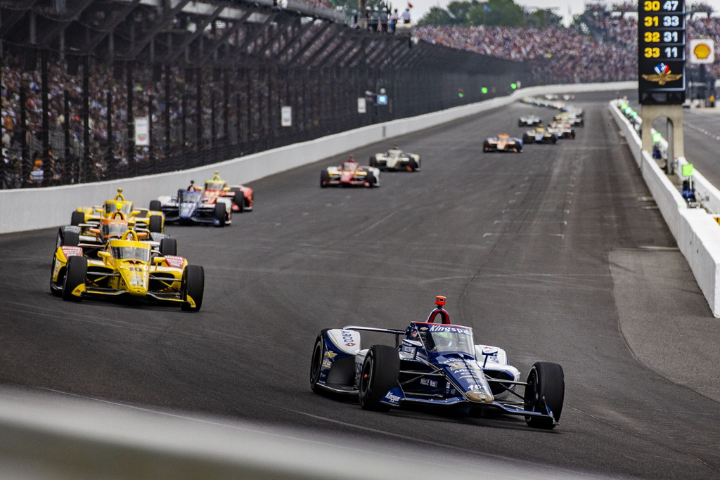 IndyCar field at the start of a race, representing the 2027 driver market