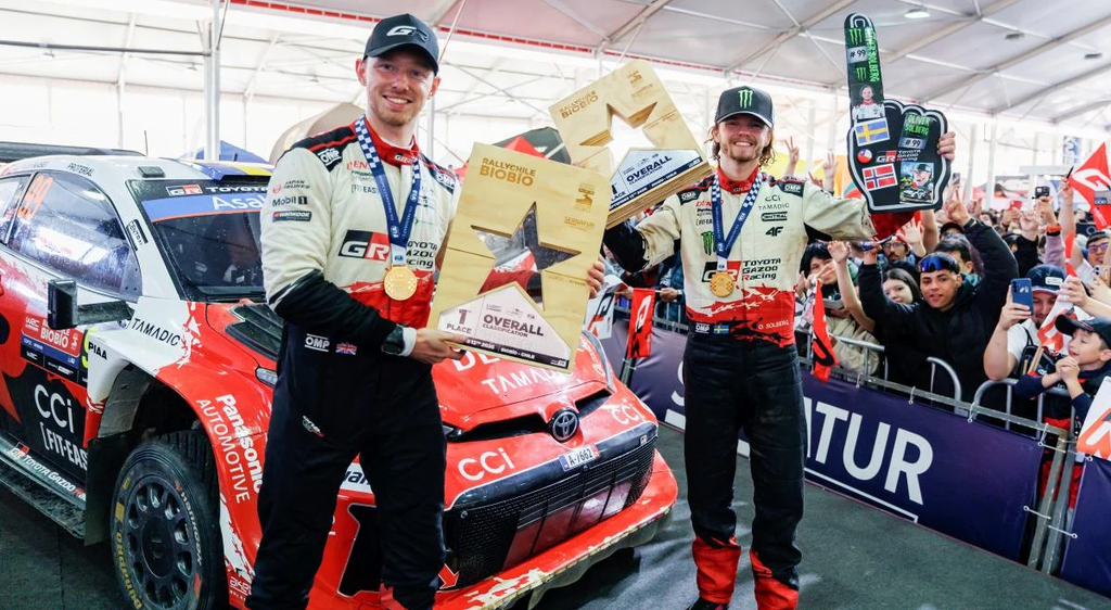 Oliver Solberg and co-driver Elliott Edmondson celebrating victory at Rally Chile 2026
